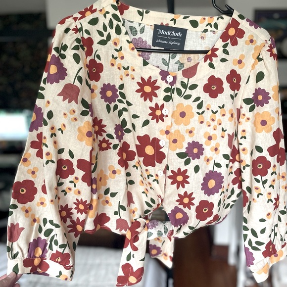 🌻 Modcloth x Princess Highway Floral Tie-Front Blouse 🌻 US 6 • AU 10 🌻 - Picture 4 of 4